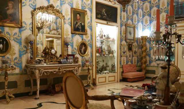 Molfetta, Palazzo Poli: un viaggio nel passato tra antichi cimeli e nobile splendore 